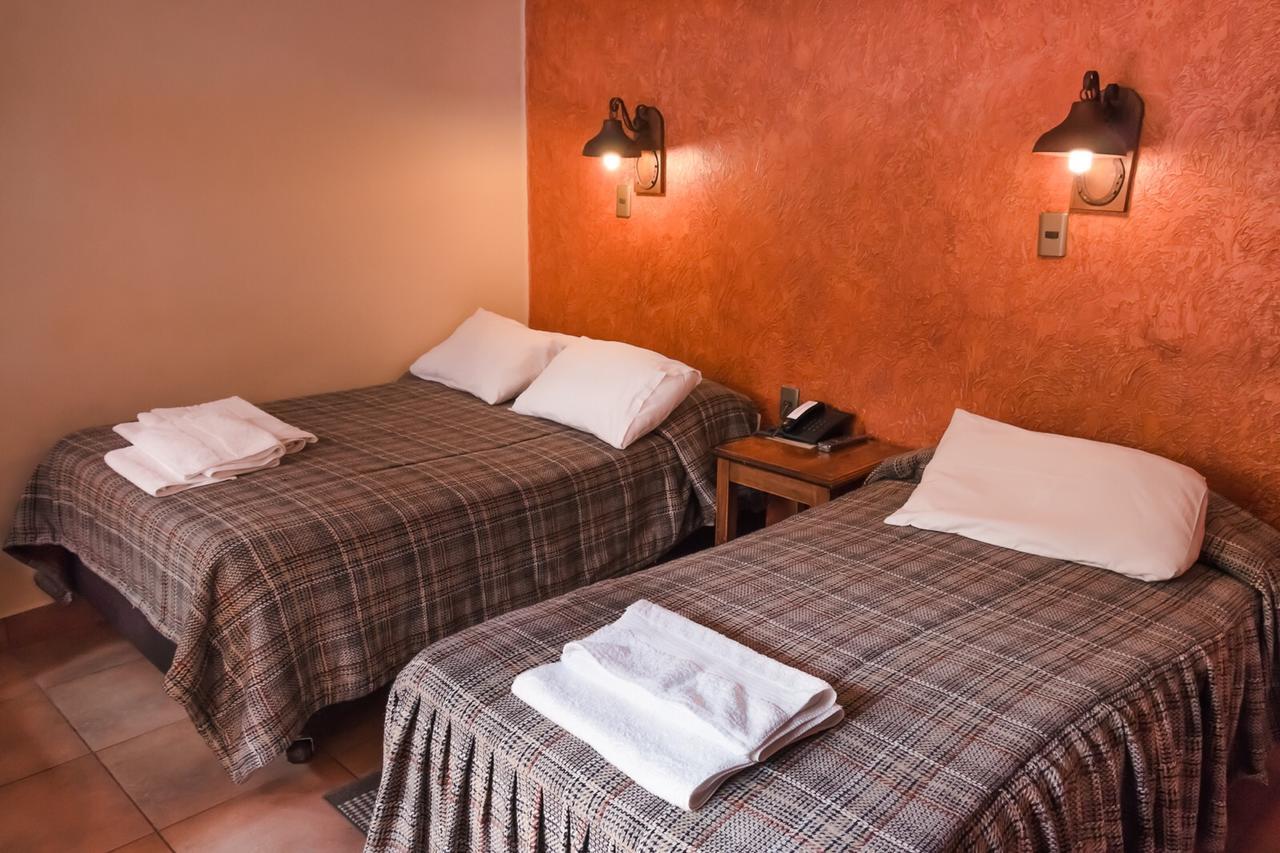 La Escondida Hostal Sucre Esterno foto