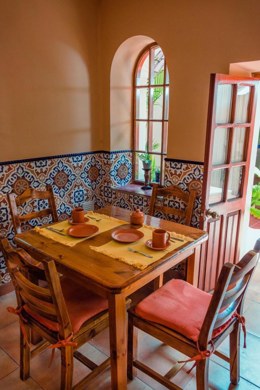 La Escondida Hostal Sucre Esterno foto